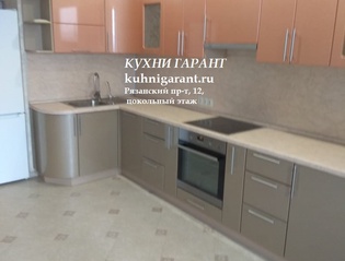 кухня Помади 2 + гардероб