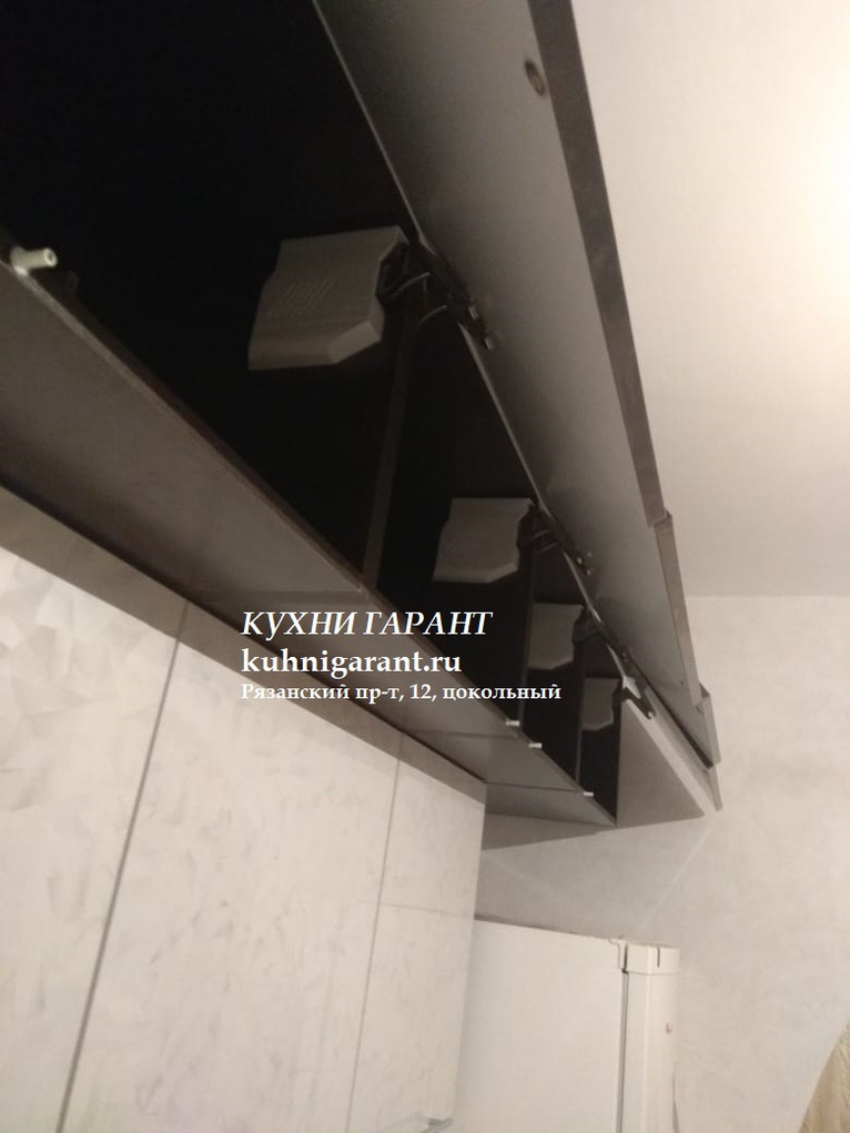 кухня Эмма пластик 9
