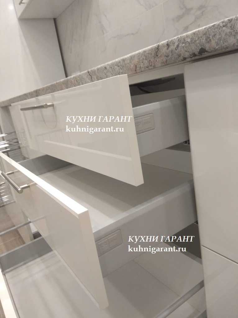 кухня Рафаэло Акрил