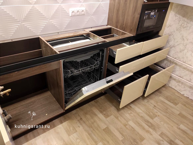 кухня Кухня Ремми 5 пластик Abet